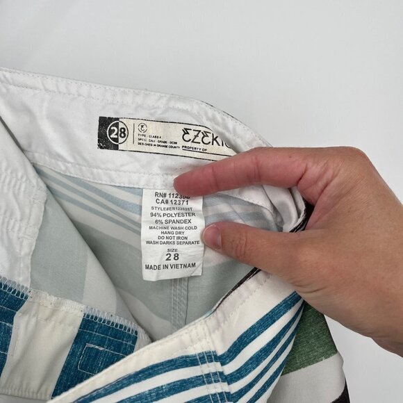 Ezekiel Mens Board Shorts Swim Trunks Size 28 Pocket Striped Blue Green White - Picture 8 of 12